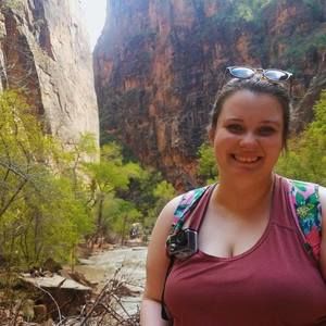 Meet your Posher, Makenzie